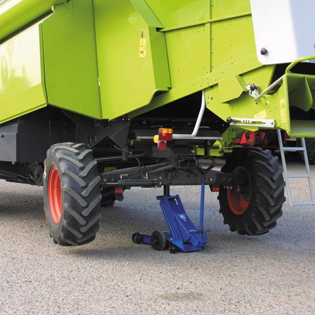 Pojízdný zvedák AC HYDRAULIC 6t, Nářadí
