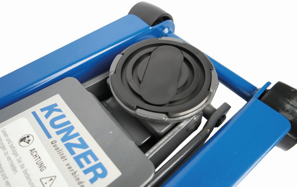 Pojízdný zvedák Willy Kunzer GmbH, Hydraulický zvedák 2t