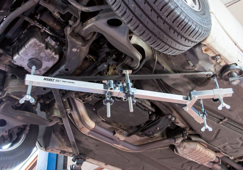 Podpěra motoru, podpůrná traverza HAZET, Podpera pod motor