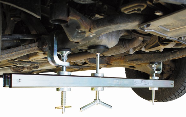 Podpěra motoru, podpůrná traverza KLANN, Motor, podpůrná traverza