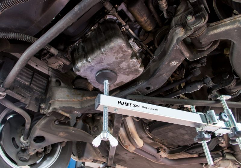 Podpěra motoru, podpůrná traverza HAZET, Podpera pod motor
